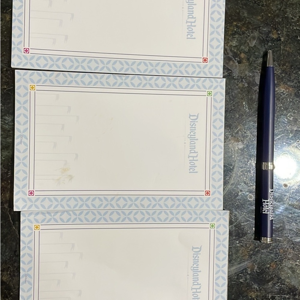 Disneyland Hotel Notepad and Pen Set - Blue